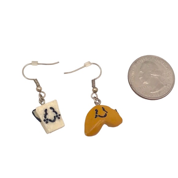 Fortune Cookie & Take Out Box Earrings - Picture 2 of 2